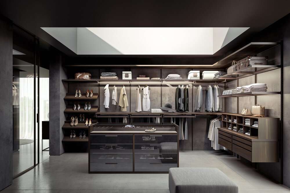WALK-IN CLOSETS